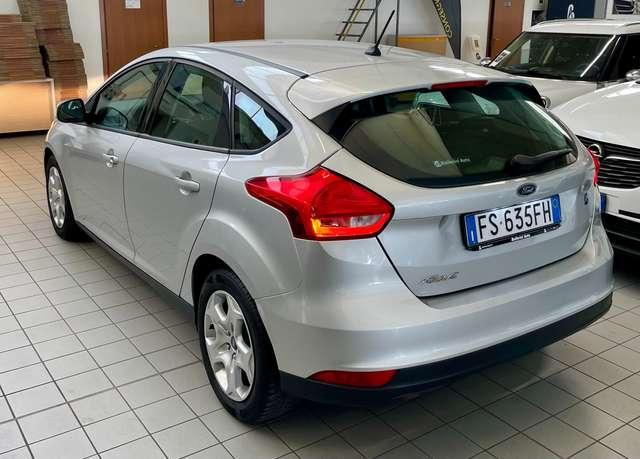 Ford Focus 1.5 tdci Business 95Cv *NEOPATENTATI*