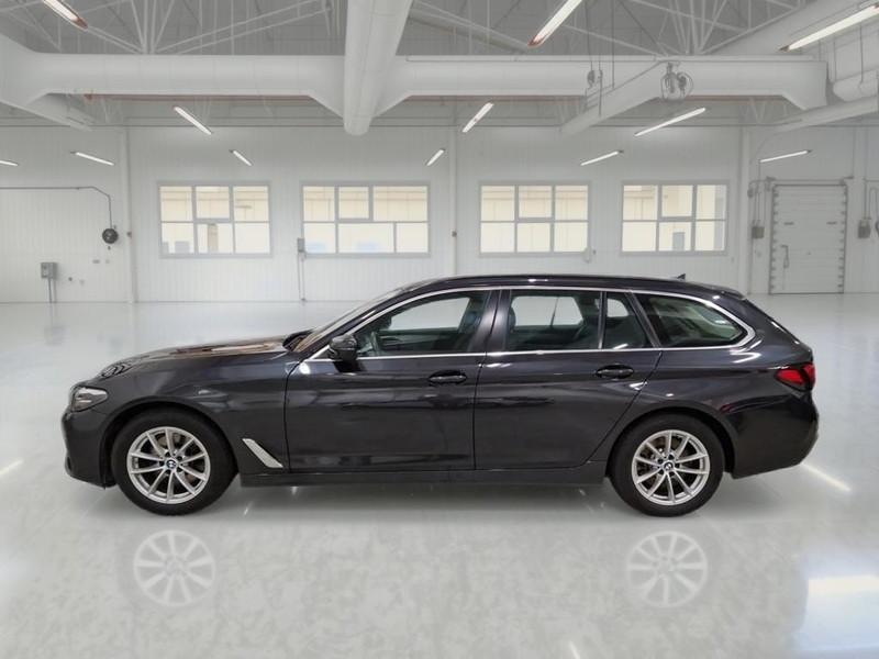 BMW 518 48V BUSINESS TOURING AUTO 5 PORTE STATION WAGON