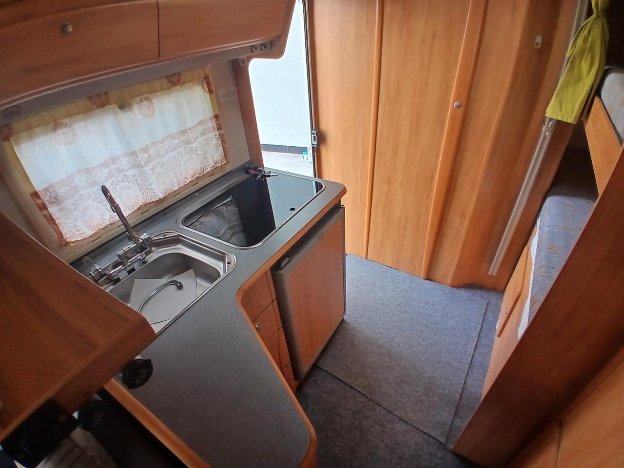 Adria CORAL 670 DK