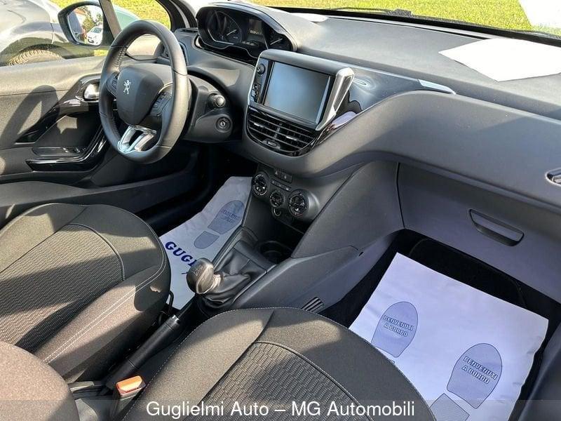 Peugeot 208 PureTech 82 5 porte Allure Ok Neopatentati