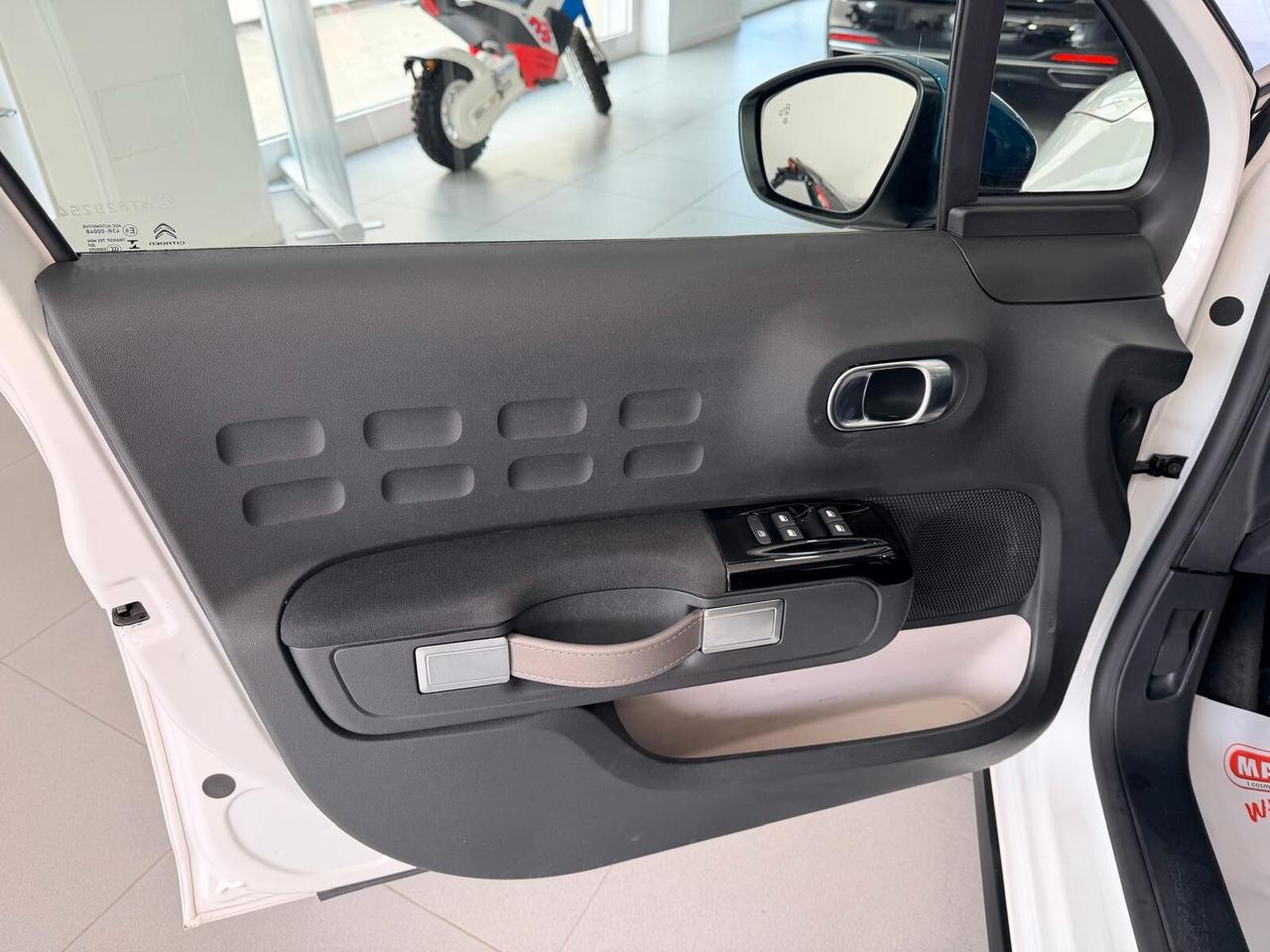 Citroen C3 PureTech 110 S&S Shine