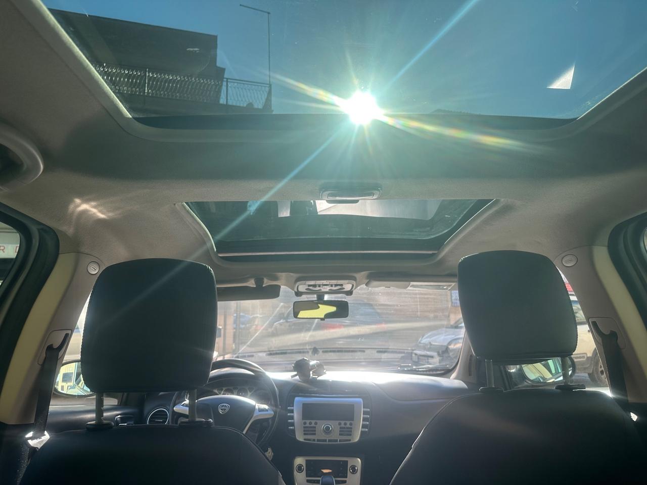 Lancia Delta 1.6 MJT DPF Platino 201 KM 224026 CERT