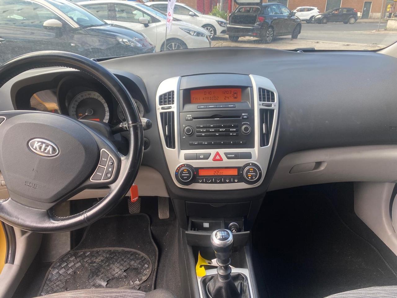 Kia Ceed cee'd 1.4 109CV 5p. LX