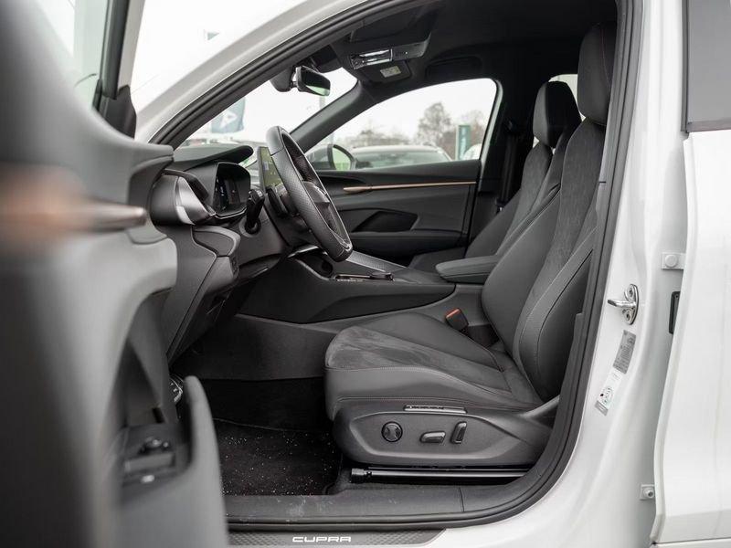 CUPRA Terramar 1.5 e-HYBRID DSG Camera Navi Cockpit 18"