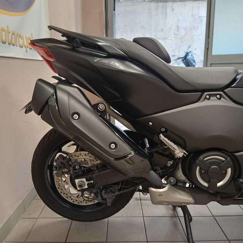 Yamaha T-Max 560 - 2023