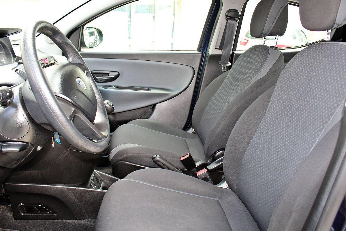 LANCIA - Ypsilon - 0.9 T.Air 85CV 5p. Met.Ec.Plat.