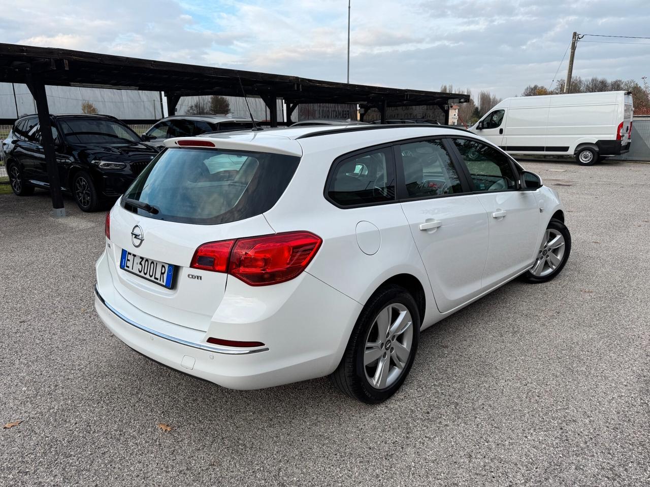 Opel Astra Sports Tourer 1.7 cdti 130cv AUTOCARRO N1 - UNIPR.