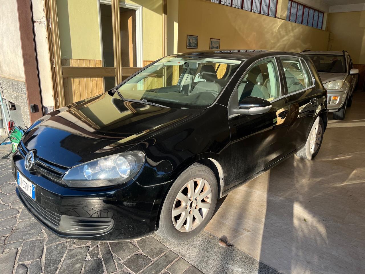 Volkswagen Golf 1.6 TDI DPF 5p. Highline