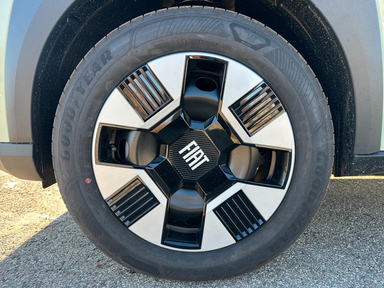 Fiat Grande Panda 1.2 Hybrid 110 CV S&S La Prima