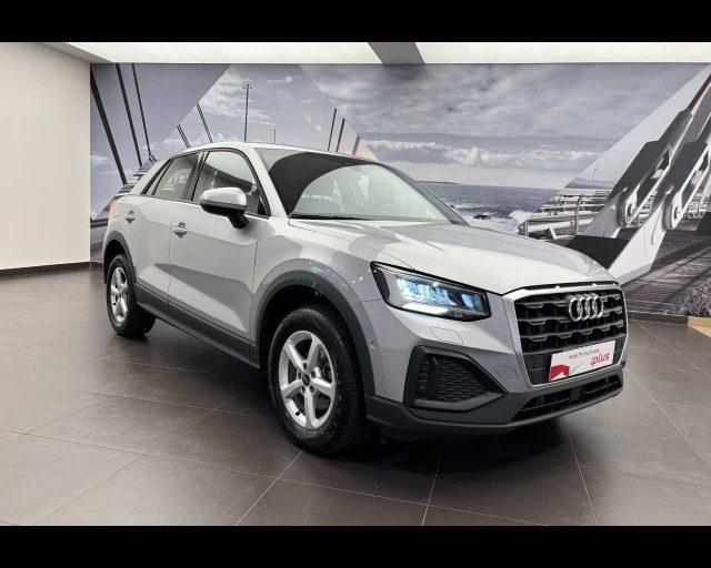 AUDI Q2 30 TDI S tronic Business