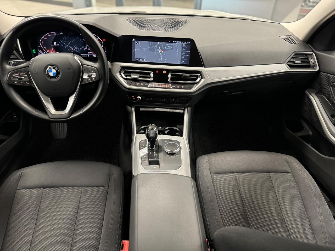 Bmw 320d 48V Touring Business Advantage