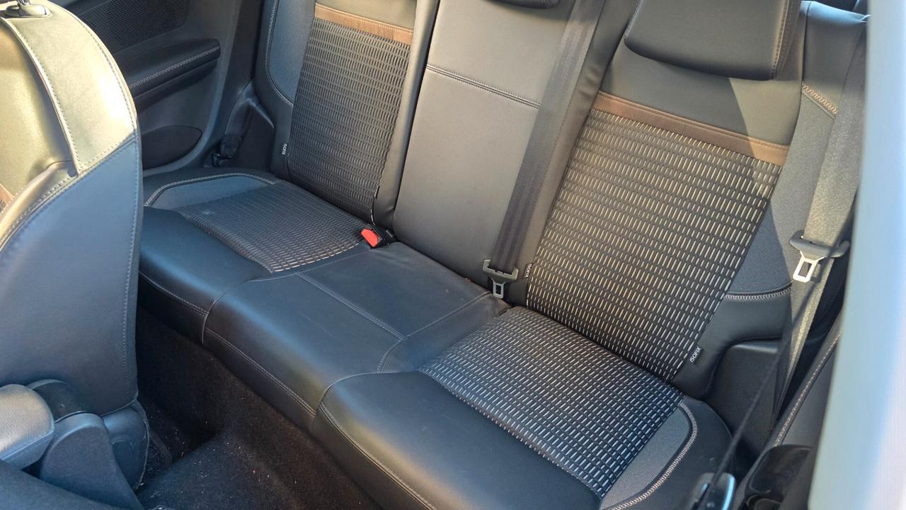 Peugeot 208 1.6 e-HDi 92 CV Stop&Start ETG6 3 porte Allure