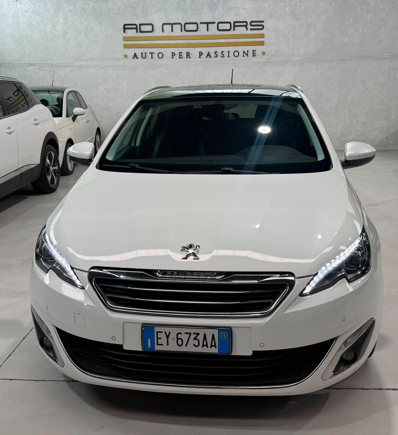 Peugeot 308 Tetto+Pelle+Led+Navigatore