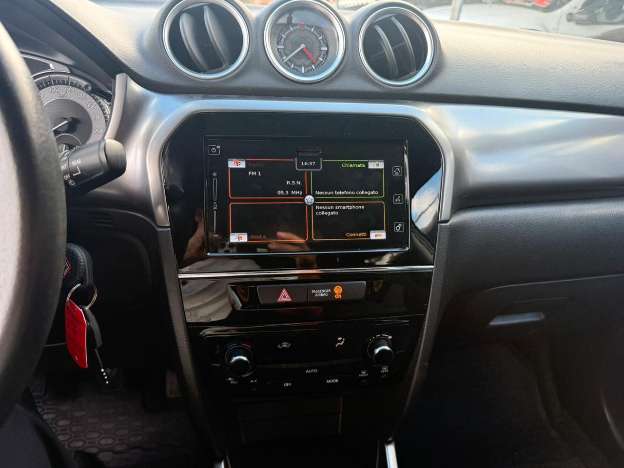 Suzuki Vitara 1.0 Boosterjet Starview
