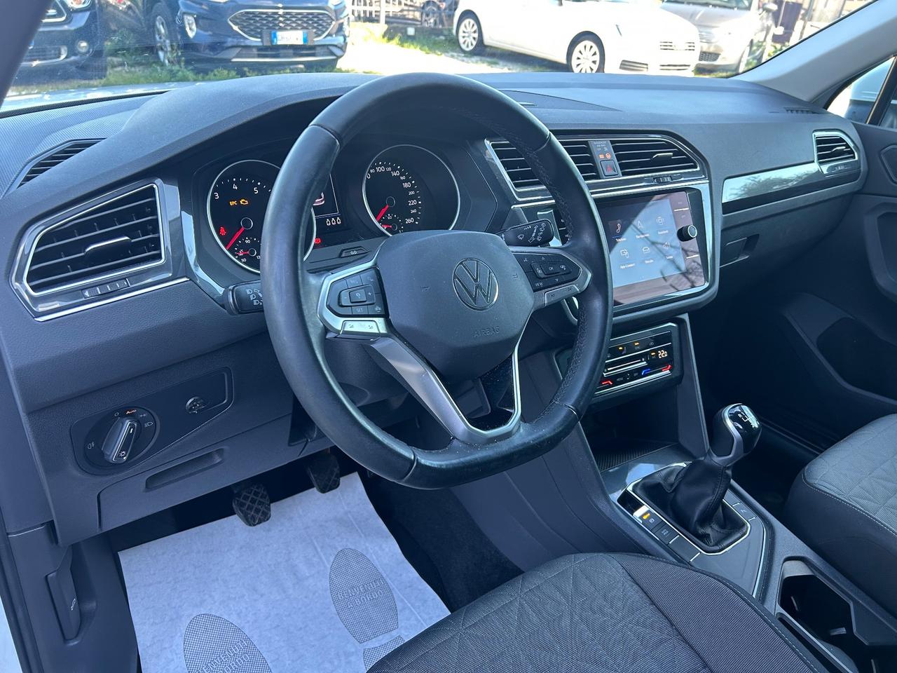 Volkswagen Tiguan 1.5 TSI LIFE FULL GARANZIA