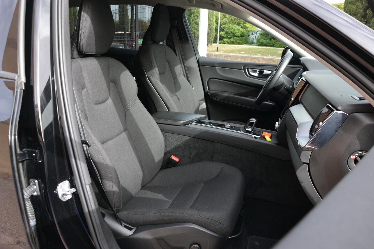 Volvo XC 60 2.0 197CV AWD HYBRID/DIESEL AUT.+FULL LED+RCAM+NAV