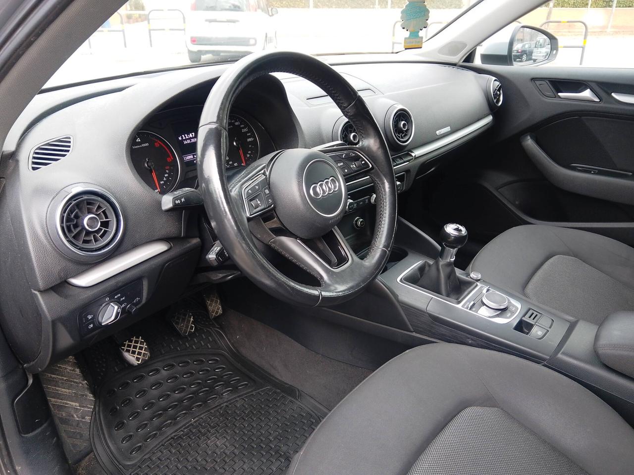 Audi A3 1.6 TDI 116 CV Business
