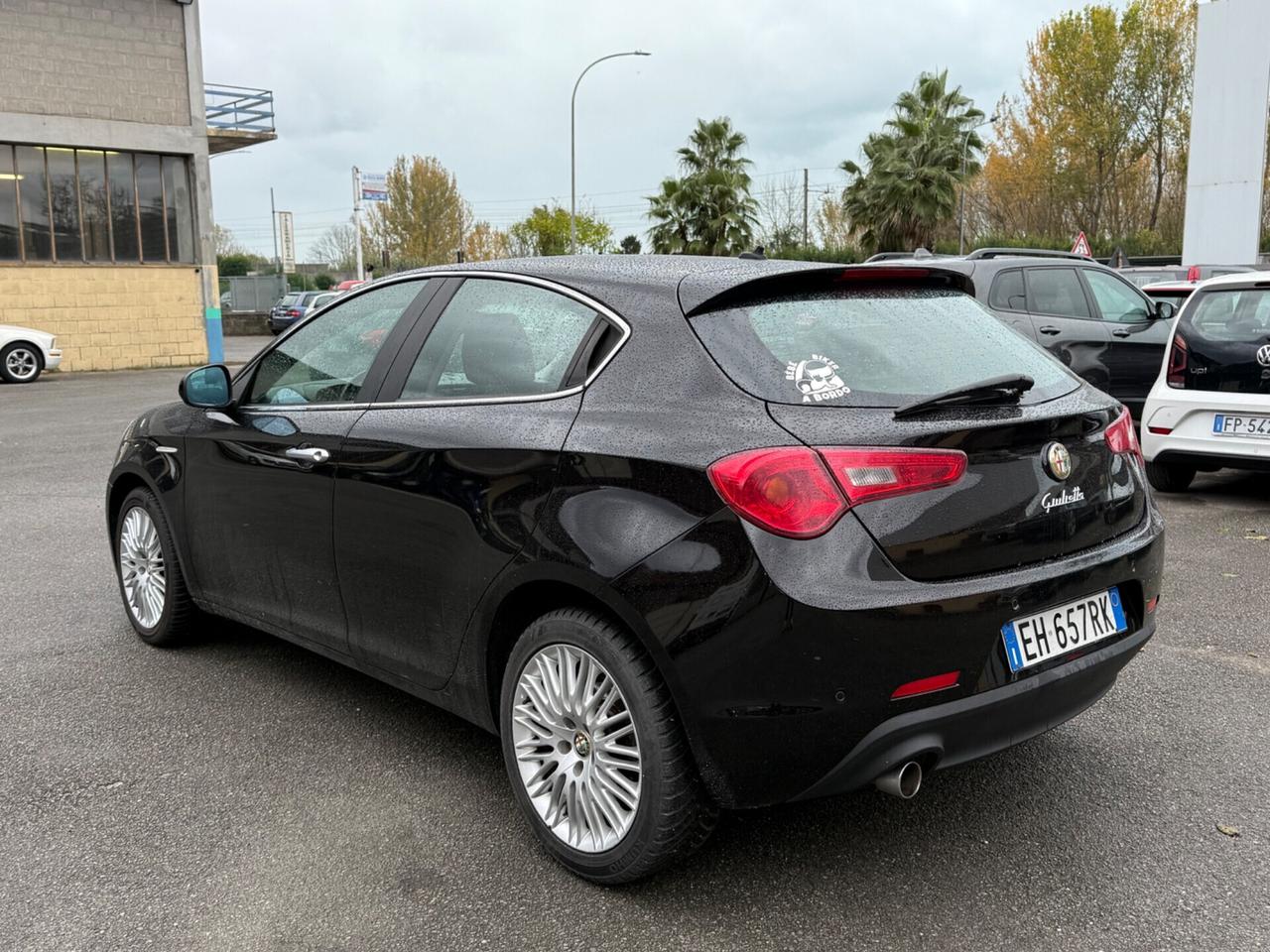 Alfa Romeo Giulietta 1.6 JTDm-2 105 CV Distinctive