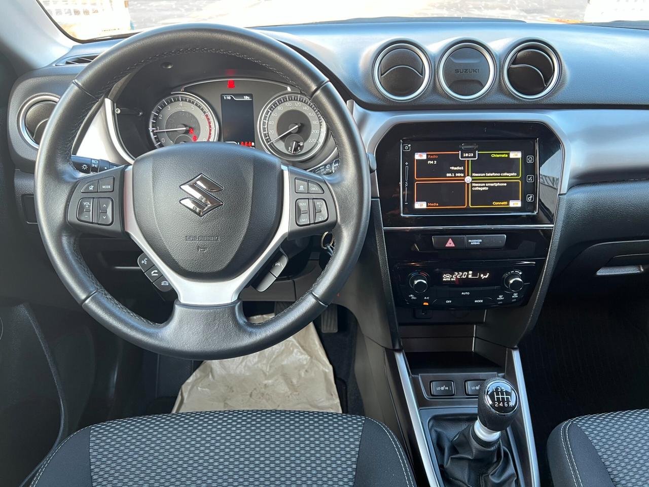 Suzuki Vitara 1.4 Hybrid Cool