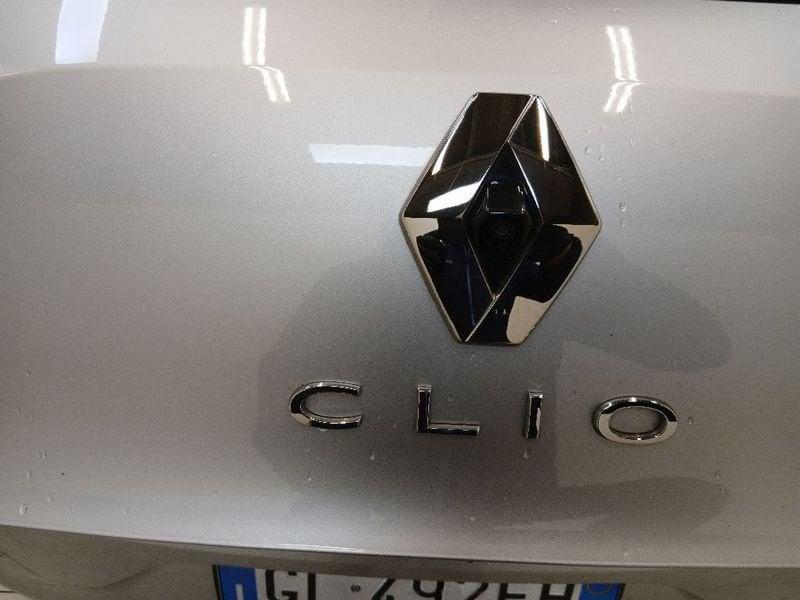 Renault Clio 1.6 E-Tech hybrid Intens 140cv auto my21
