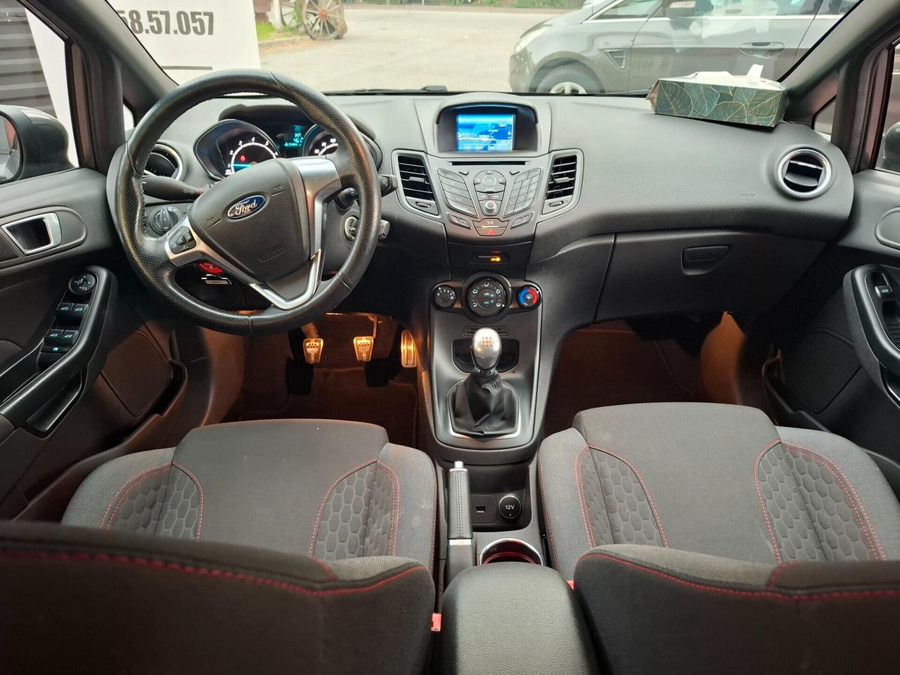 Ford Fiesta st line 5 porte