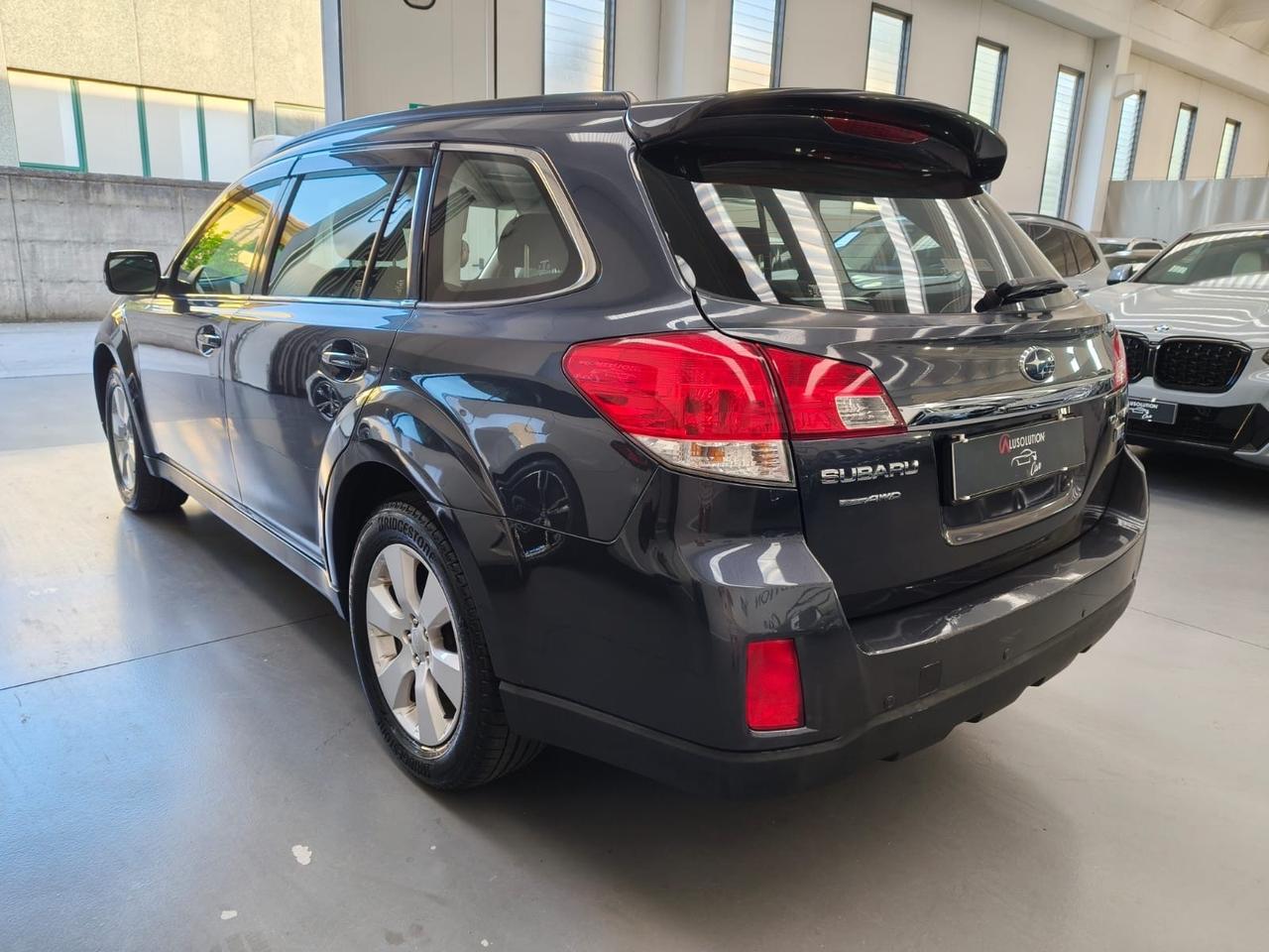 Subaru OUTBACK 2.0D AWD Trend