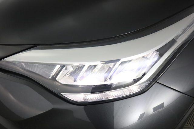 TOYOTA C-HR C-HR 1.8 Hybrid E-CVT Business
