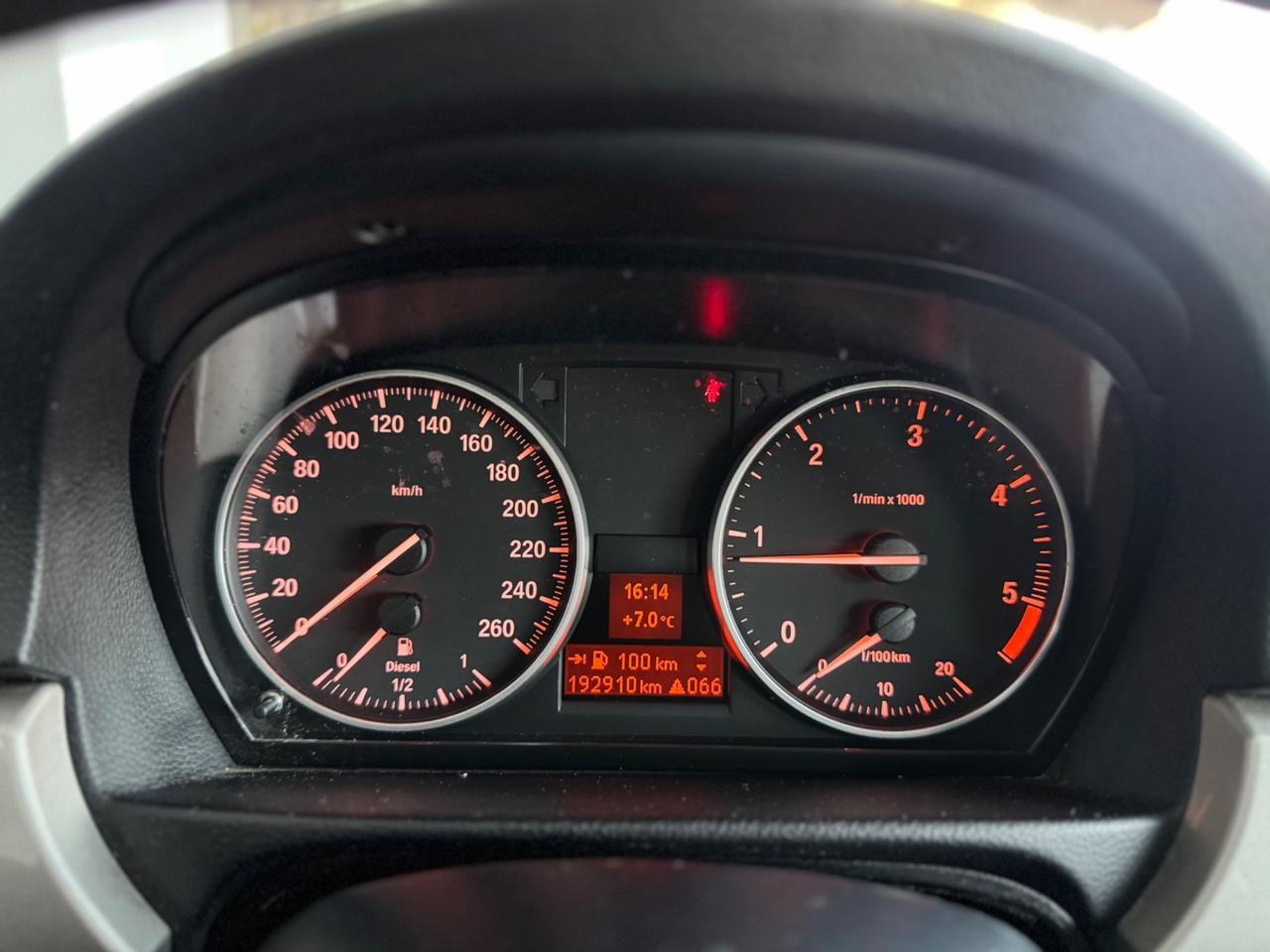 Bmw 318d 143CV cat Touring Attiva