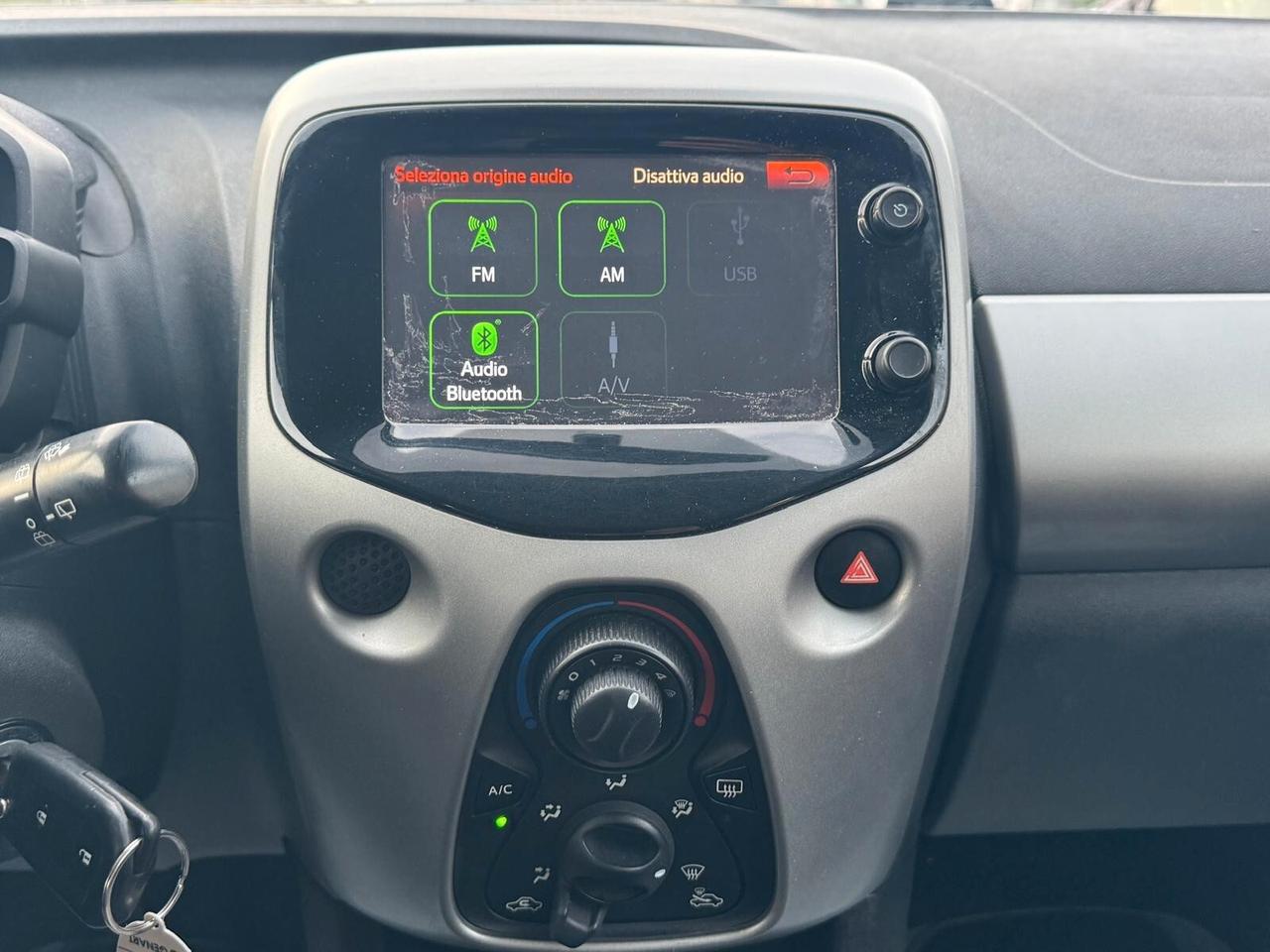 Peugeot 108 1.0 VTI (BENZ) UNIPRO FRIZIONE NUOVA 2015