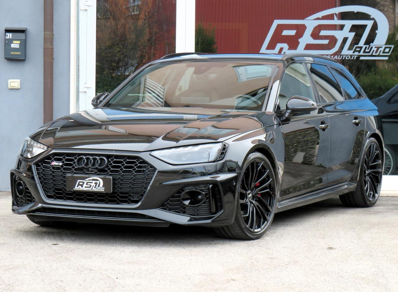 Audi RS4 AVANT 2.9 TFSI QUATTRO