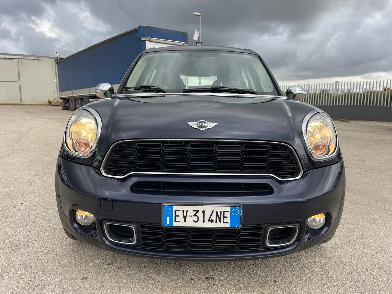 MINI COUNTRYMAN 2.0 SD 143 ALL4x4 COOPER S MY14