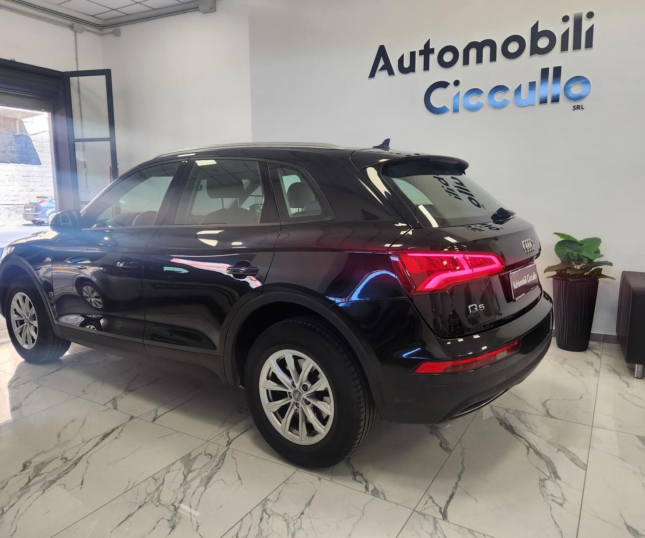 Audi Q5 2.0 TDI 190 CV quattro S tronic Business S