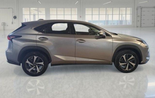 LEXUS NX 300 Hybrid 4WD Luxury