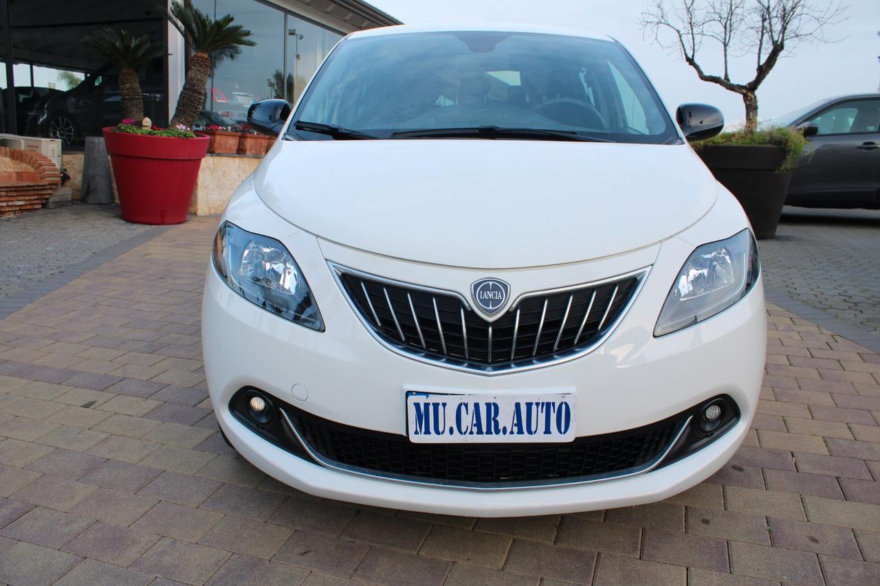 Lancia Ypsilon 1.0 FireFly 5 porte S&S Hybrid Gold Plus