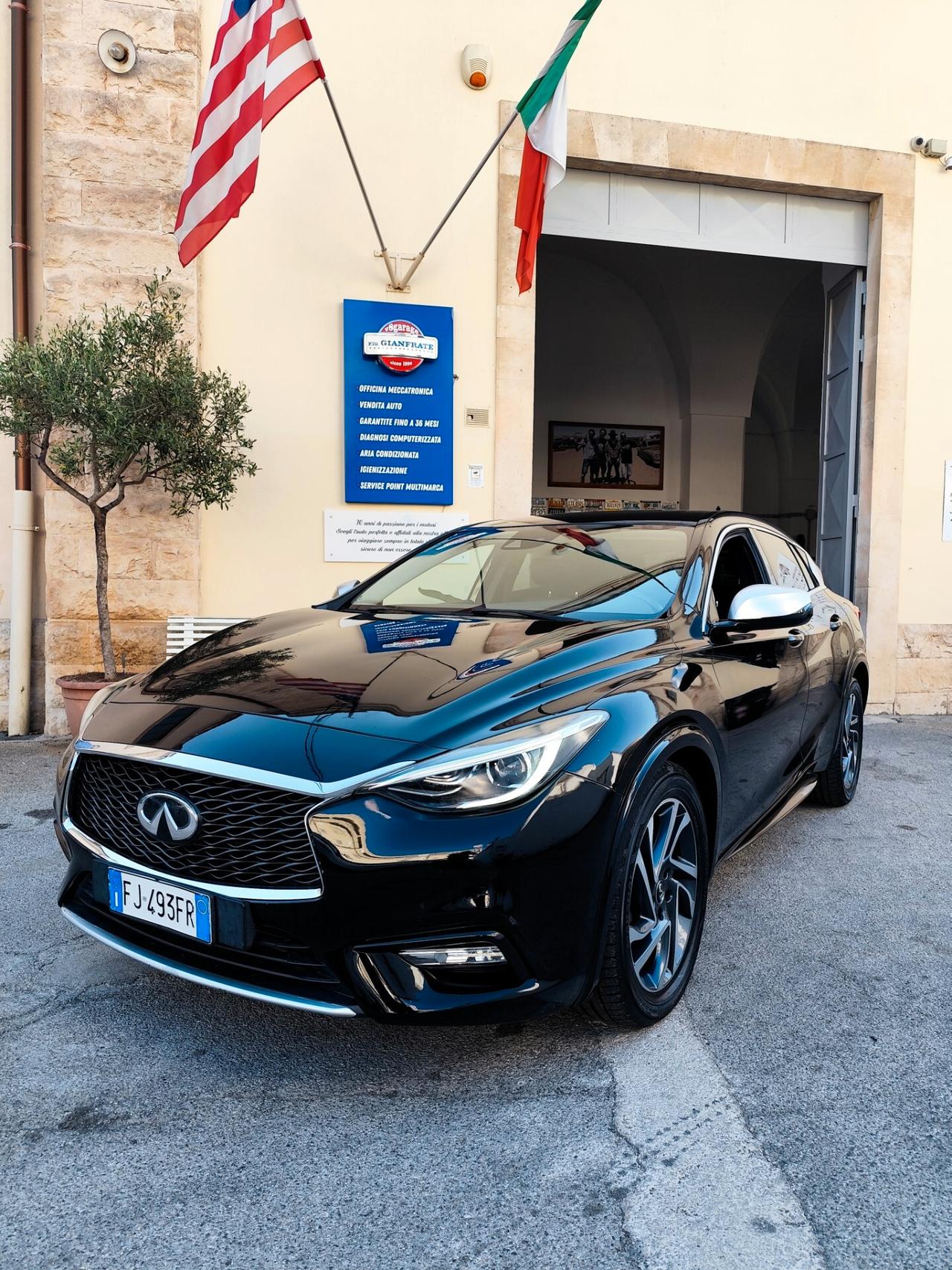 Infiniti Q30 1.5 diesel DCT Business Executive