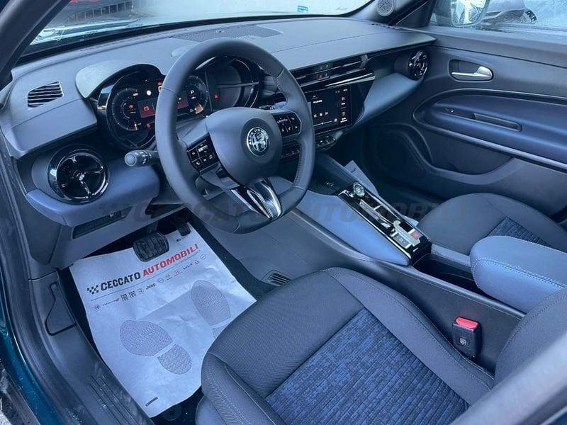 Alfa Romeo Junior Junior 1.2 ibrida 136cv edct6