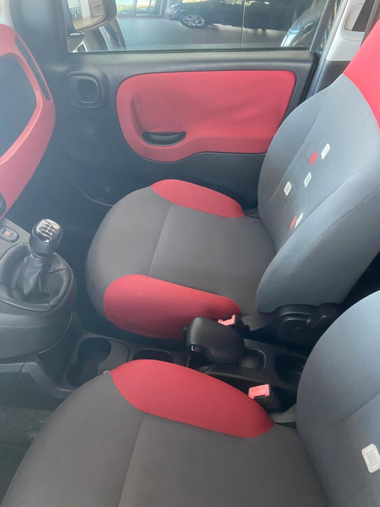 Fiat Panda 0.9 TwinAir Turbo Natural Power Lounge