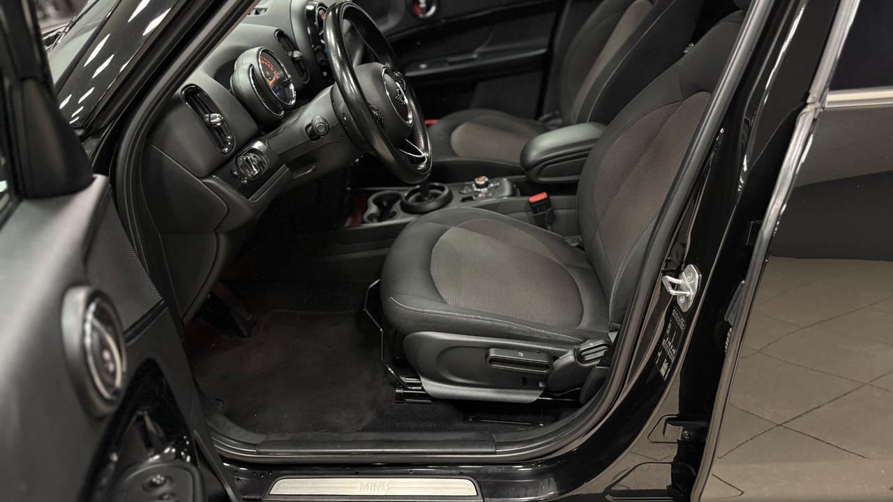 Mini Cooper D Countryman 2.0 Hype