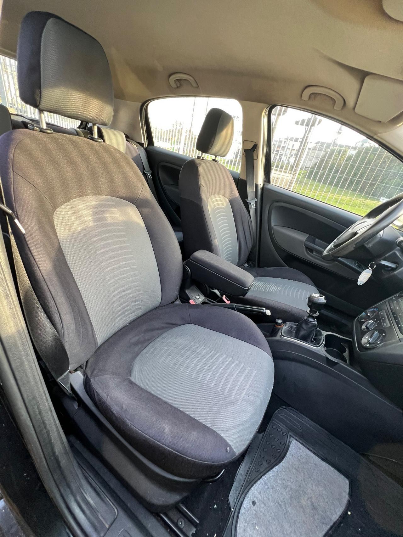 Fiat Grande Punto 1.3 MJT 90 CV 5 porte Dynamic