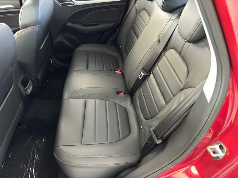 MG ZS 1.5 VTi-tech Luxury,GPL