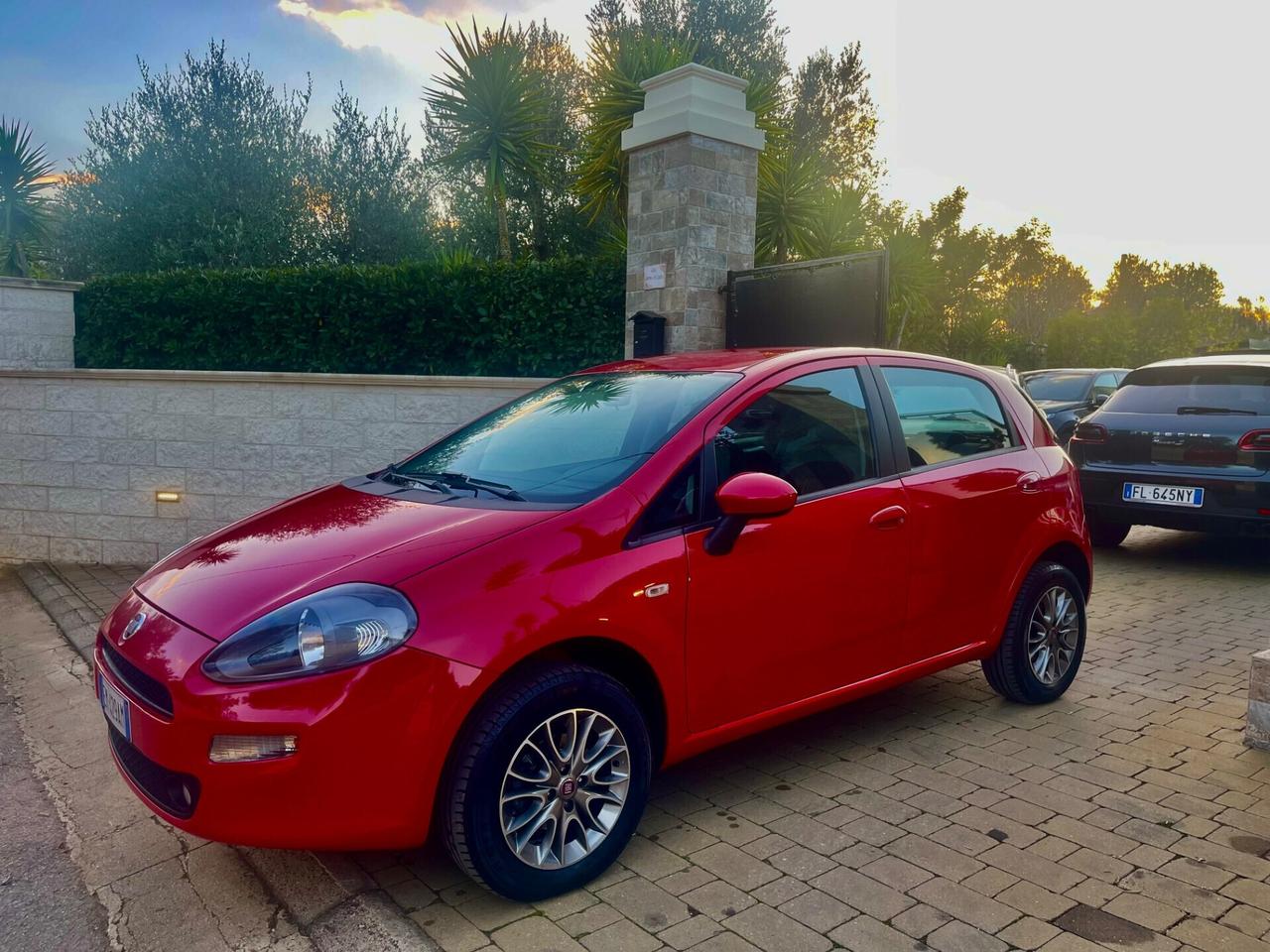 FIAT PUNTO NEW 1.4 METANO NEOPATENTATI NUOVAA