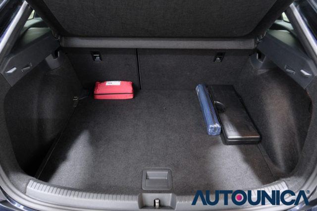 VOLKSWAGEN Taigo 1.0 TSI 110 CV DSG R-LINE TETTO PANORAMA