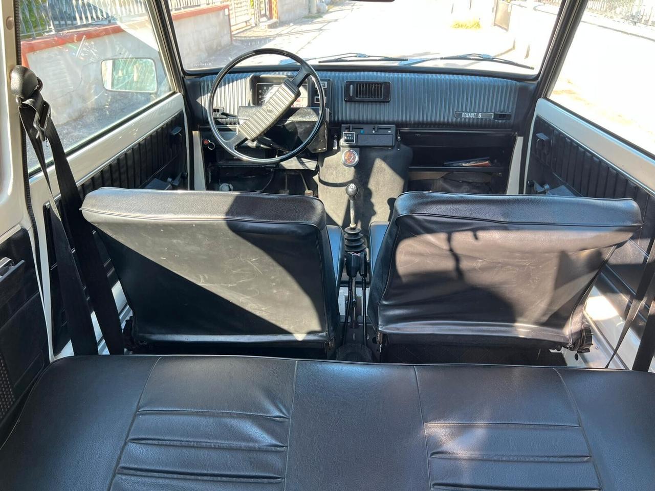 Renault R 5