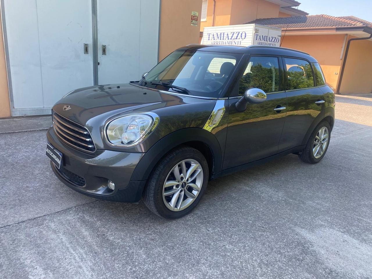 MINI 1.6 D COOPER COUNTRYMAN MOLTO BELLA GUARDA