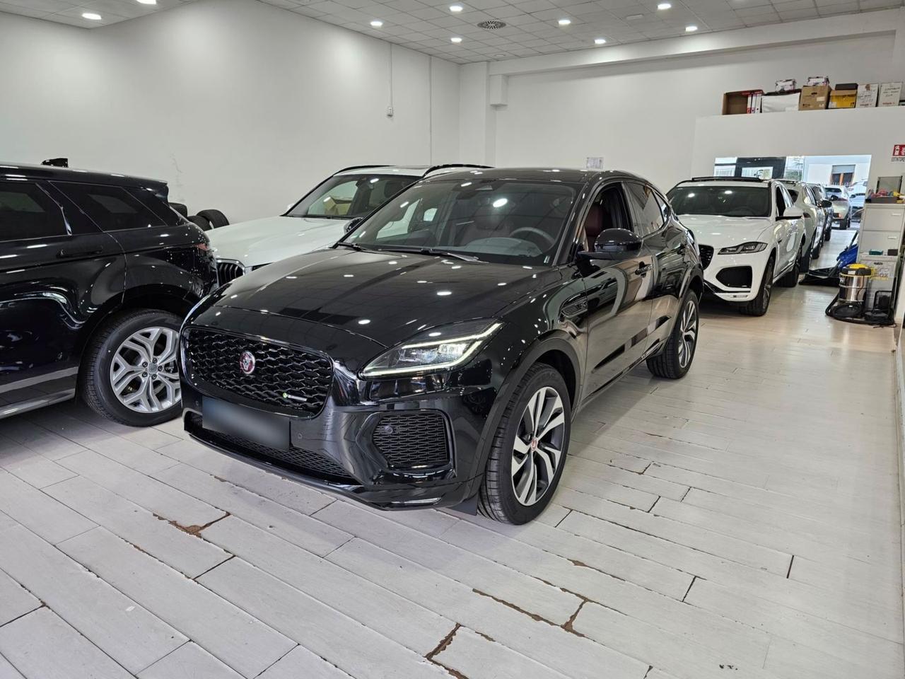 Jaguar E-Pace R-Dynamic SE Navi Camera Tetto C.20" LED BlackPack