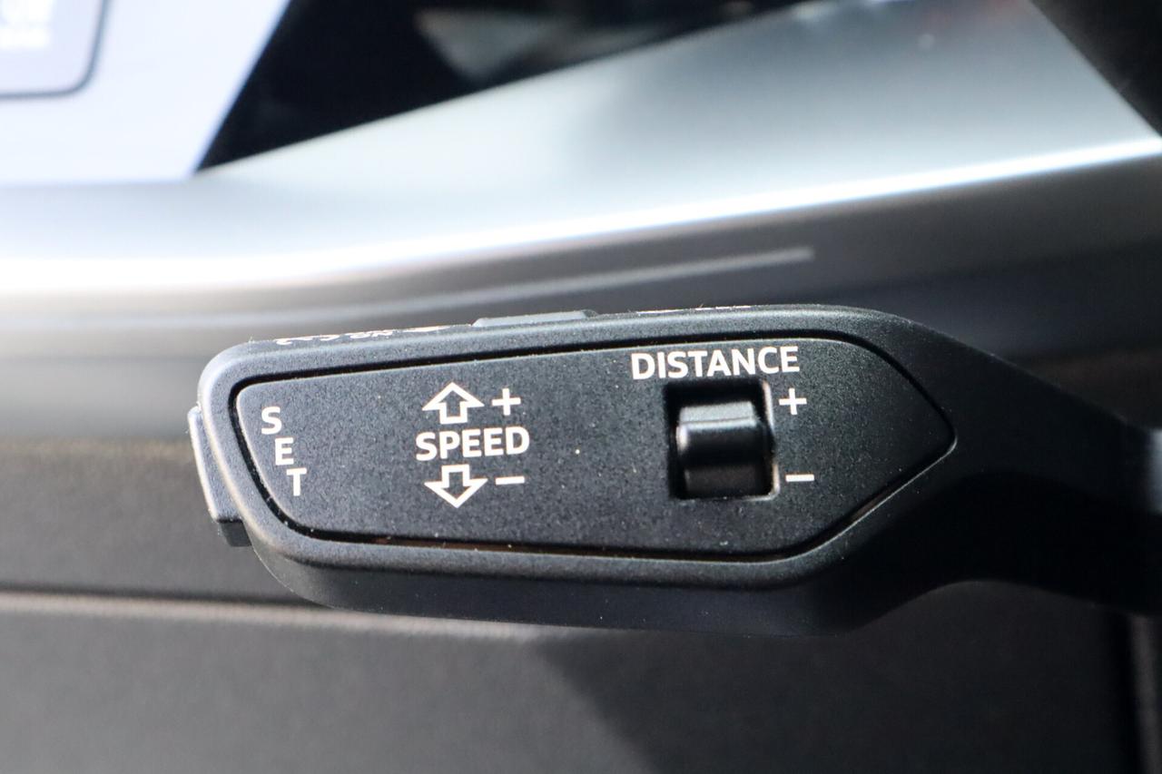 Audi A3 45 TFSI HYBRID PLUG-IN 245 CV S-LINE VIRTUAL TETTO APRIBILE LED ACC