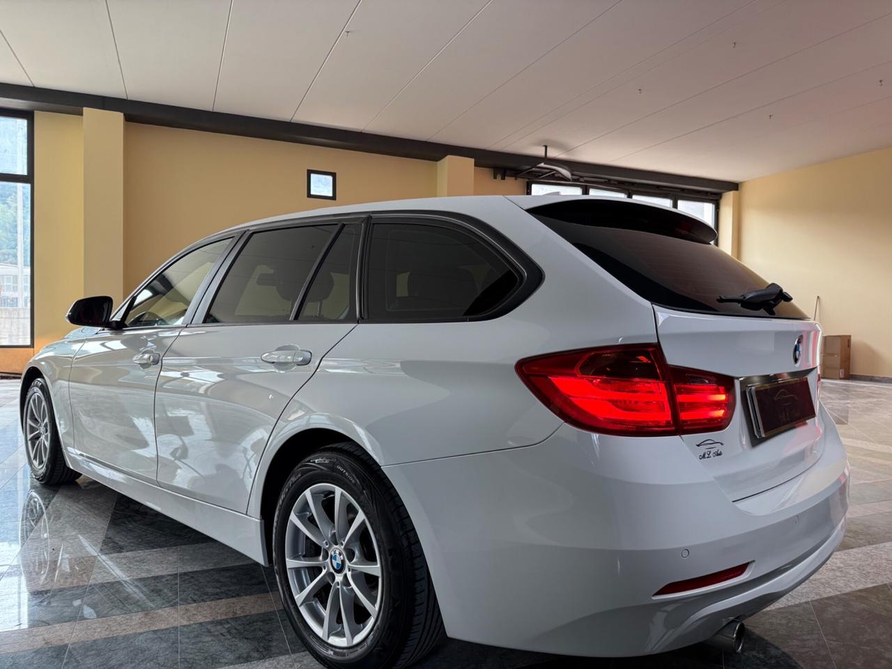 Bmw 316 316d Touring Luxury 2.0 OK NEOPATENTATI