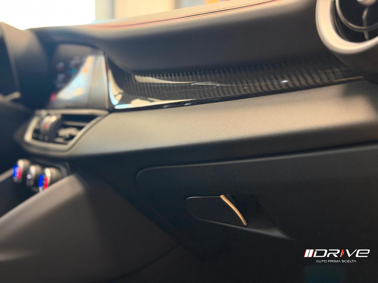 ALFA ROMEO Giulia (2016) Giulia 2.9 V6 Bi-Turbo...