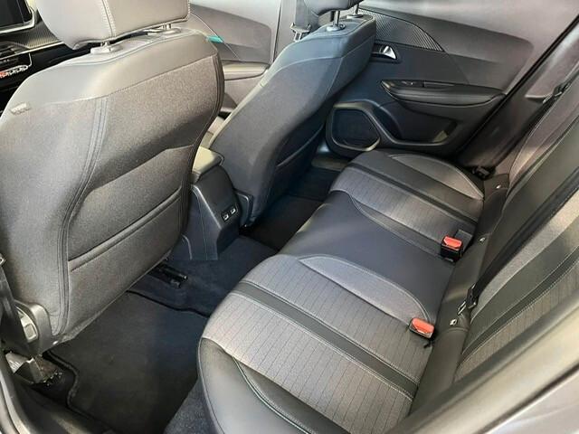 Peugeot 2008 PureTech 100 S&S Allure