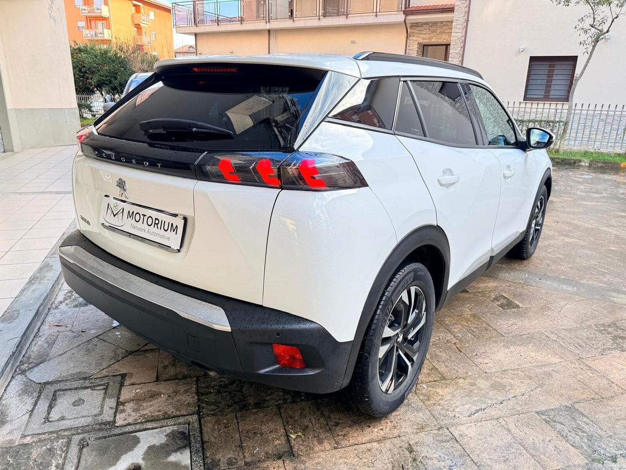 Peugeot 2008 BlueHDi 100 S&S Allure 10/2020